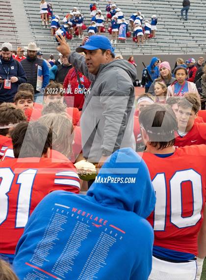 Thumbnail 2 in Westlake v San Benito (UIL 6A D1 Regional Semifinal) photogallery.