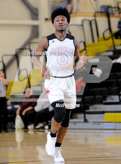 Thumbnail 1 in Bella Vista College Preparatory School vs. Aspire Academy (Crush In The Valley) photogallery.