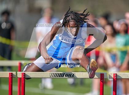 Thumbnail 3 in Spartan Relays (110M Hurdles) photogallery.