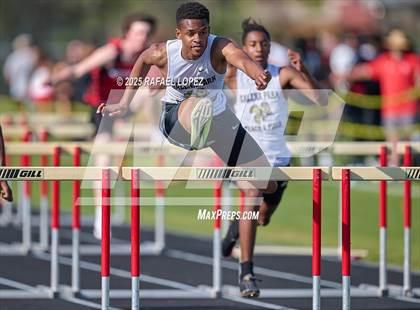 Thumbnail 3 in Spartan Relays (110M Hurdles) photogallery.