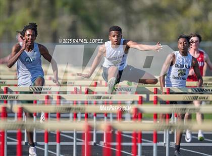Thumbnail 2 in Spartan Relays (110M Hurdles) photogallery.