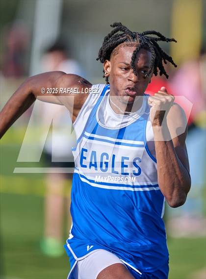 Thumbnail 1 in Spartan Relays (110M Hurdles) photogallery.