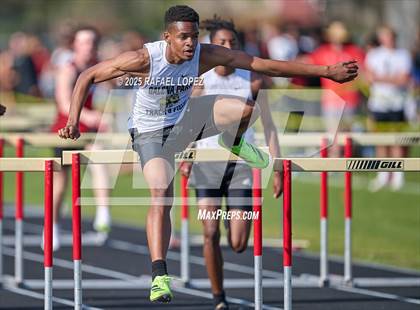 Thumbnail 2 in Spartan Relays (110M Hurdles) photogallery.