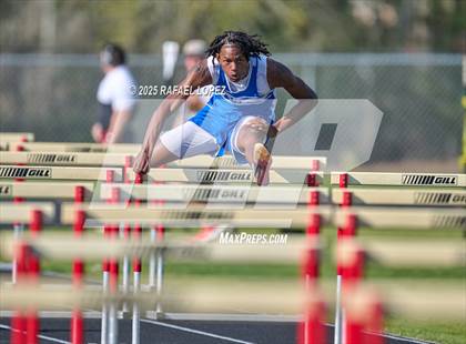 Thumbnail 3 in Spartan Relays (110M Hurdles) photogallery.