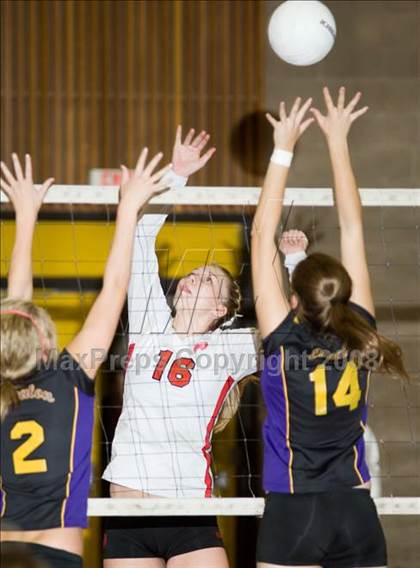 Thumbnail 2 in Ripon @ Escalon photogallery.
