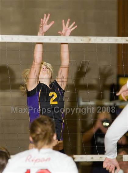 Thumbnail 2 in Ripon @ Escalon photogallery.