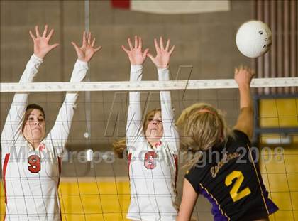 Thumbnail 1 in Ripon @ Escalon photogallery.