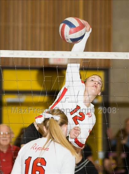 Thumbnail 3 in Ripon @ Escalon photogallery.