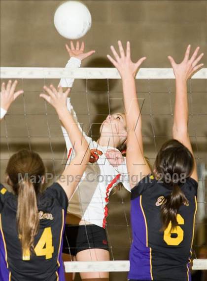 Thumbnail 2 in Ripon @ Escalon photogallery.