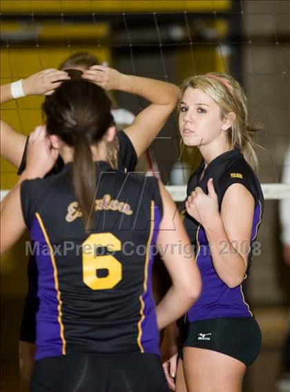 Thumbnail 1 in Ripon @ Escalon photogallery.