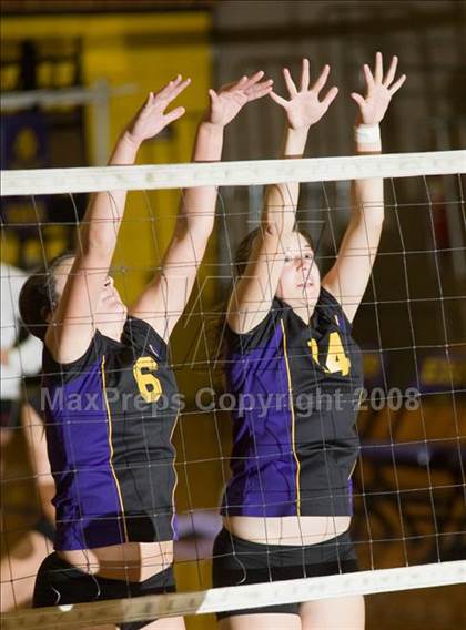 Thumbnail 2 in Ripon @ Escalon photogallery.