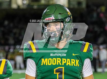 Thumbnail 3 in Thousand Oaks @ Moorpark photogallery.