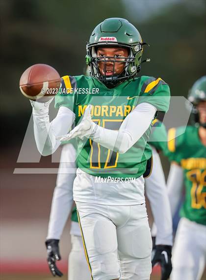 Thumbnail 1 in Thousand Oaks @ Moorpark photogallery.
