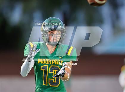 Thumbnail 2 in Thousand Oaks @ Moorpark photogallery.