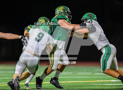 Thumbnail 3 in Thousand Oaks @ Moorpark photogallery.