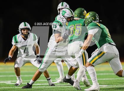 Thumbnail 3 in Thousand Oaks @ Moorpark photogallery.