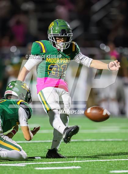 Thumbnail 1 in Thousand Oaks @ Moorpark photogallery.