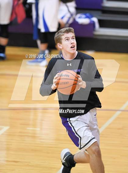 Thumbnail 2 in Boerne vs Southwest (Boerne ISD Tournament) photogallery.