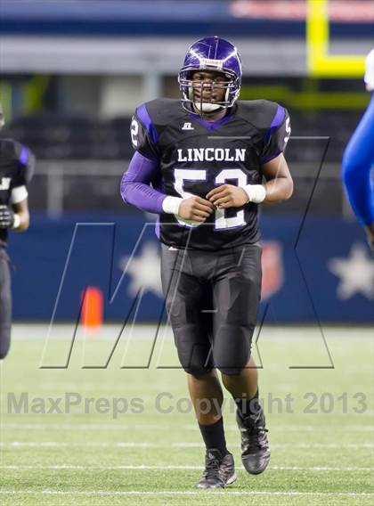 Thumbnail 2 in Lincoln vs. Frisco (UIL 4A Area Playoff) photogallery.