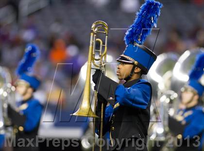 Thumbnail 3 in Lincoln vs. Frisco (UIL 4A Area Playoff) photogallery.