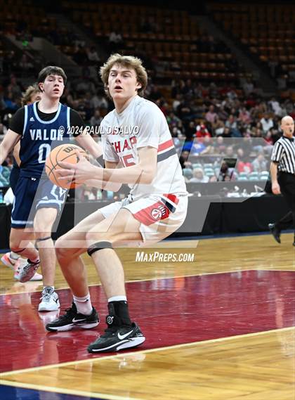 Thumbnail 3 in Chaparral vs. Valor Christian (CHSAA 6A Great 8) photogallery.