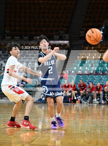 Thumbnail 2 in Chaparral vs. Valor Christian (CHSAA 6A Great 8) photogallery.