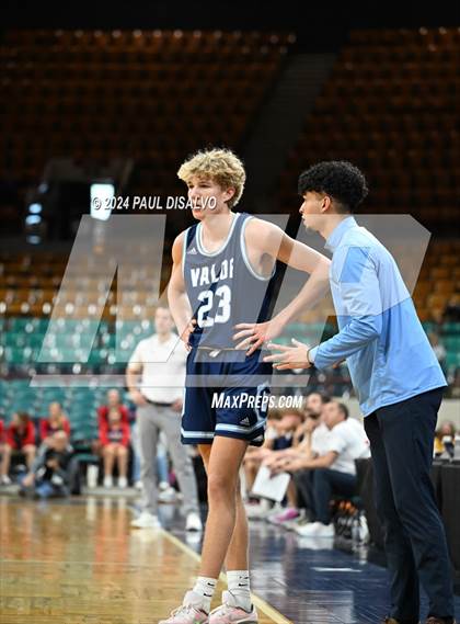 Thumbnail 3 in Chaparral vs. Valor Christian (CHSAA 6A Great 8) photogallery.