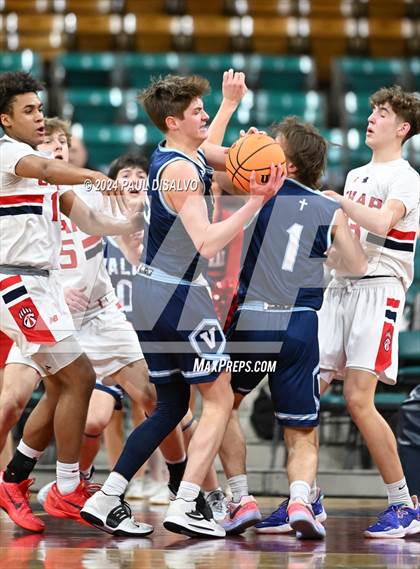 Thumbnail 2 in Chaparral vs. Valor Christian (CHSAA 6A Great 8) photogallery.