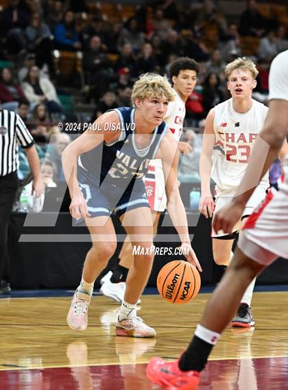 Thumbnail 1 in Chaparral vs. Valor Christian (CHSAA 6A Great 8) photogallery.
