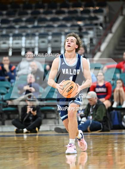 Thumbnail 1 in Chaparral vs. Valor Christian (CHSAA 6A Great 8) photogallery.