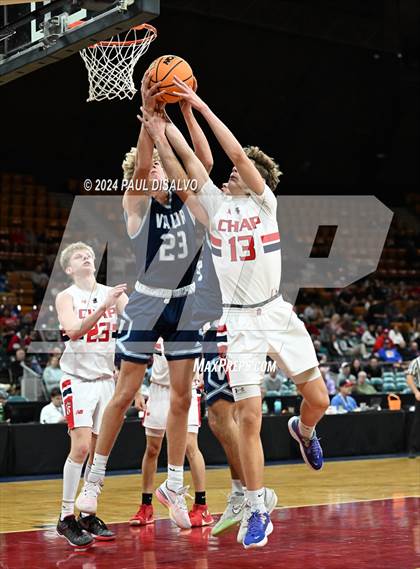 Thumbnail 1 in Chaparral vs. Valor Christian (CHSAA 6A Great 8) photogallery.