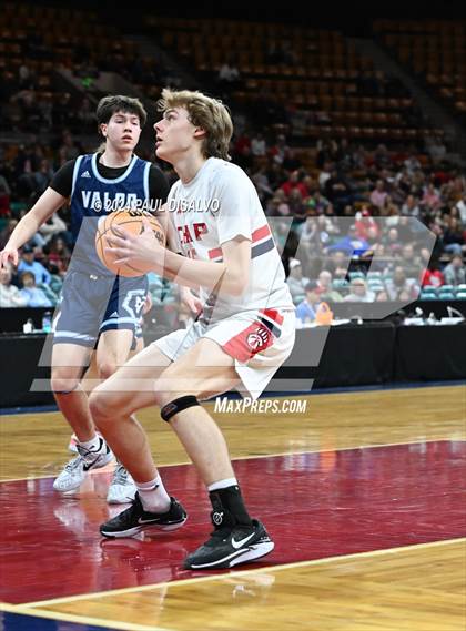 Thumbnail 1 in Chaparral vs. Valor Christian (CHSAA 6A Great 8) photogallery.