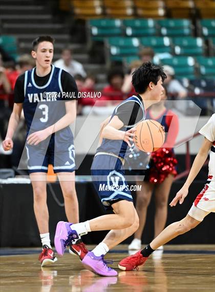 Thumbnail 3 in Chaparral vs. Valor Christian (CHSAA 6A Great 8) photogallery.