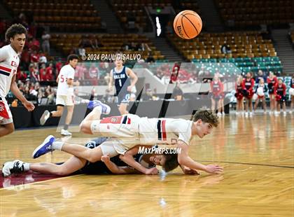 Thumbnail 2 in Chaparral vs. Valor Christian (CHSAA 6A Great 8) photogallery.