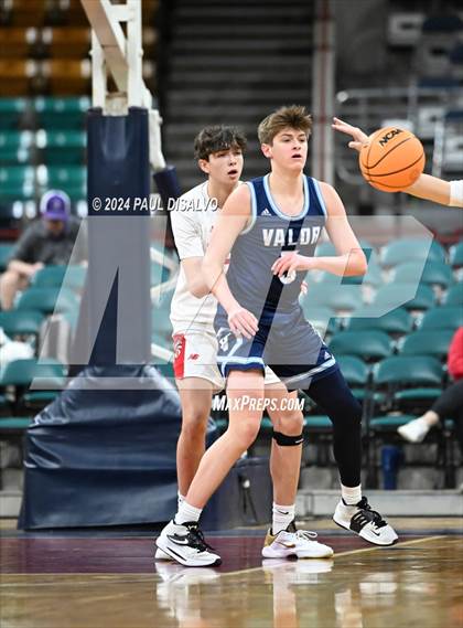Thumbnail 2 in Chaparral vs. Valor Christian (CHSAA 6A Great 8) photogallery.