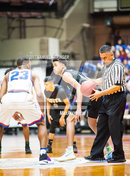Thumbnail 3 in Madera South vs. Immanuel (CIF CS D4 Final) photogallery.
