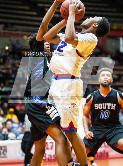 Thumbnail 3 in Madera South vs. Immanuel (CIF CS D4 Final) photogallery.