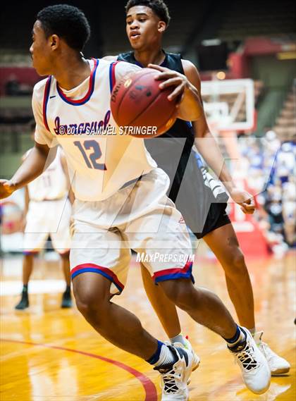Thumbnail 2 in Madera South vs. Immanuel (CIF CS D4 Final) photogallery.