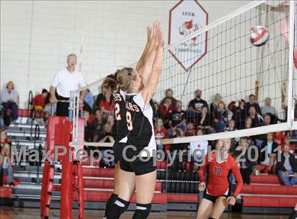 Thumbnail 2 in Webster vs. Luck photogallery.