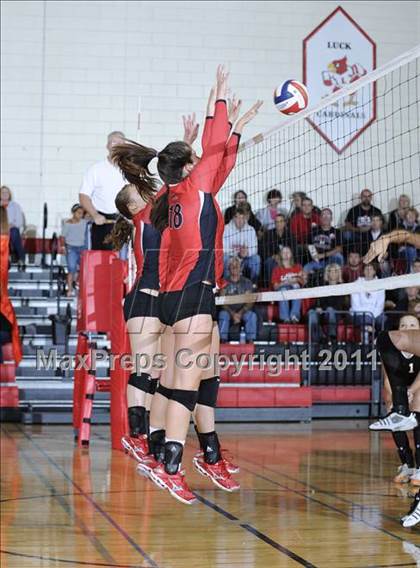 Thumbnail 3 in Webster vs. Luck photogallery.