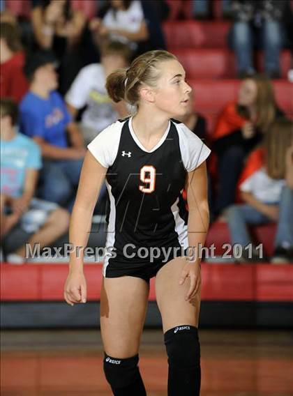 Thumbnail 3 in Webster vs. Luck photogallery.