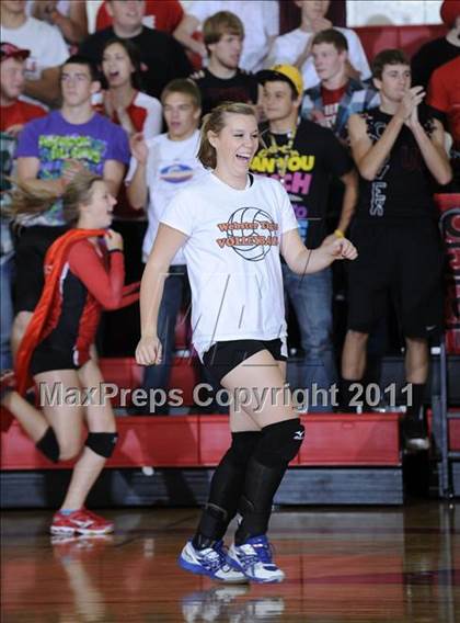 Thumbnail 2 in Webster vs. Luck photogallery.