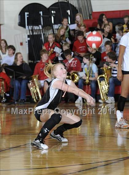 Thumbnail 2 in Webster vs. Luck photogallery.