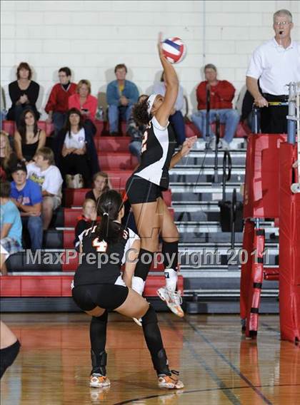 Thumbnail 3 in Webster vs. Luck photogallery.