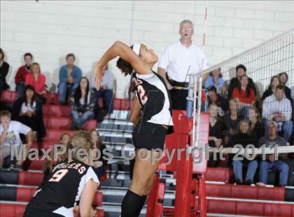 Thumbnail 2 in Webster vs. Luck photogallery.