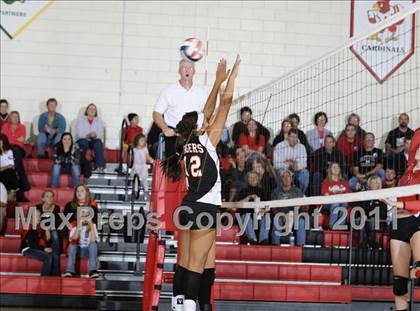 Thumbnail 3 in Webster vs. Luck photogallery.