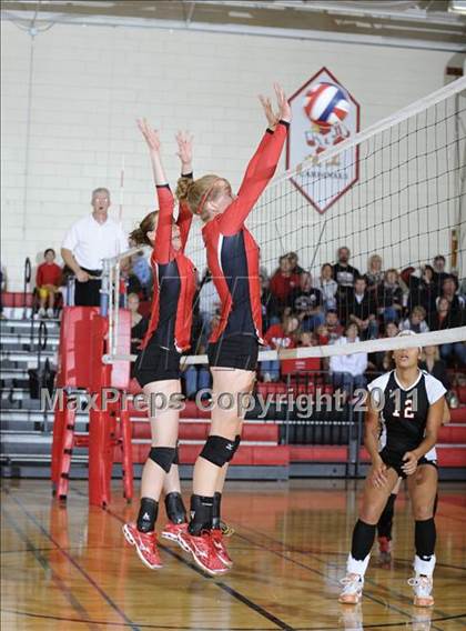 Thumbnail 1 in Webster vs. Luck photogallery.