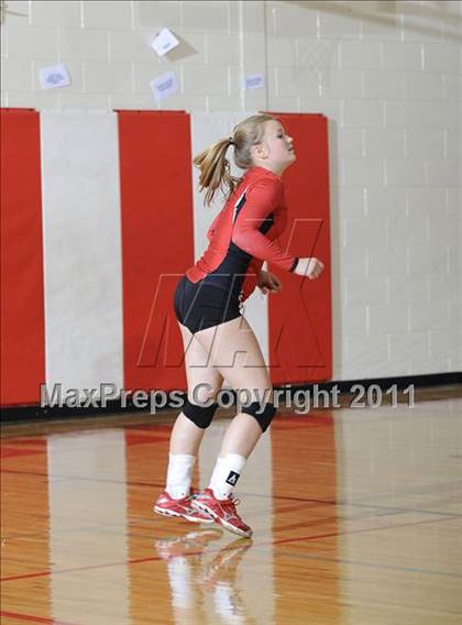 Thumbnail 3 in Webster vs. Luck photogallery.