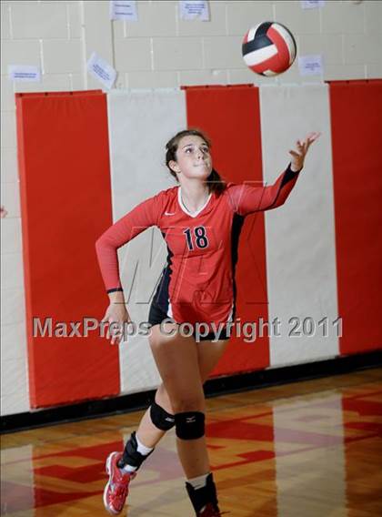 Thumbnail 3 in Webster vs. Luck photogallery.