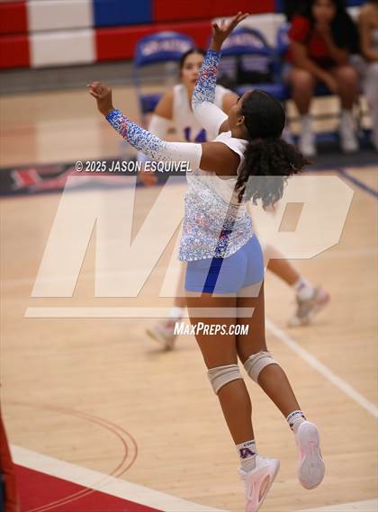 Thumbnail 2 in San Dimas @ Los Altos photogallery.